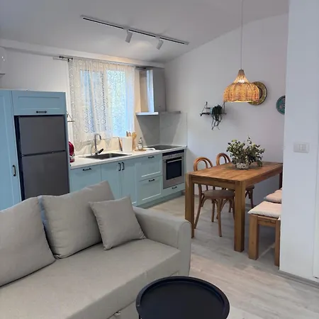 Apartman Azure House